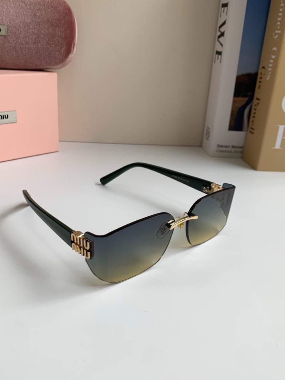 ✅NWT Authentic  MIU MIU Sunglasses